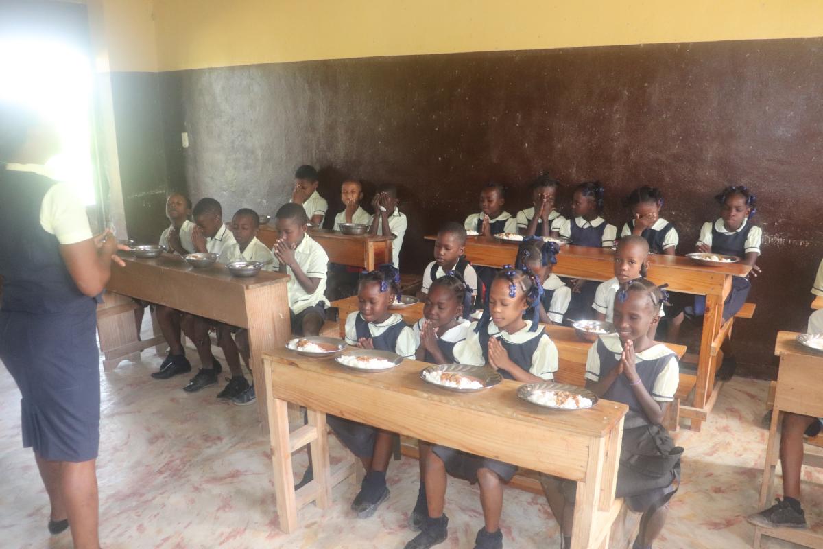 040795ea665f481a8049995715e11477